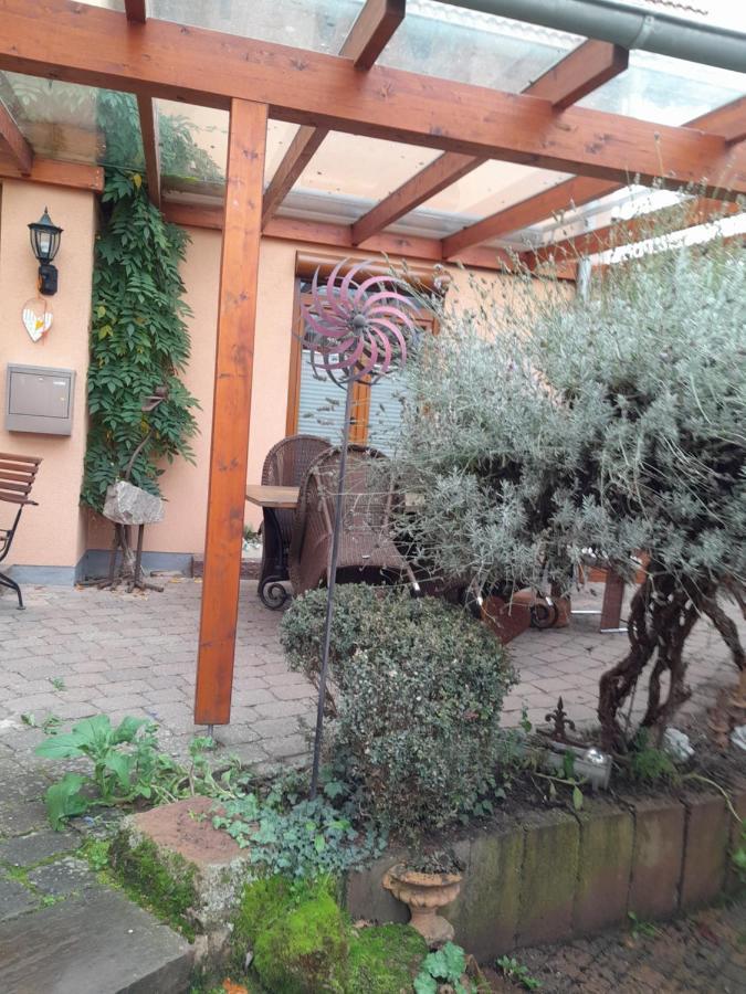 Ferienwohnung Gisela Jockgrim Exterior foto